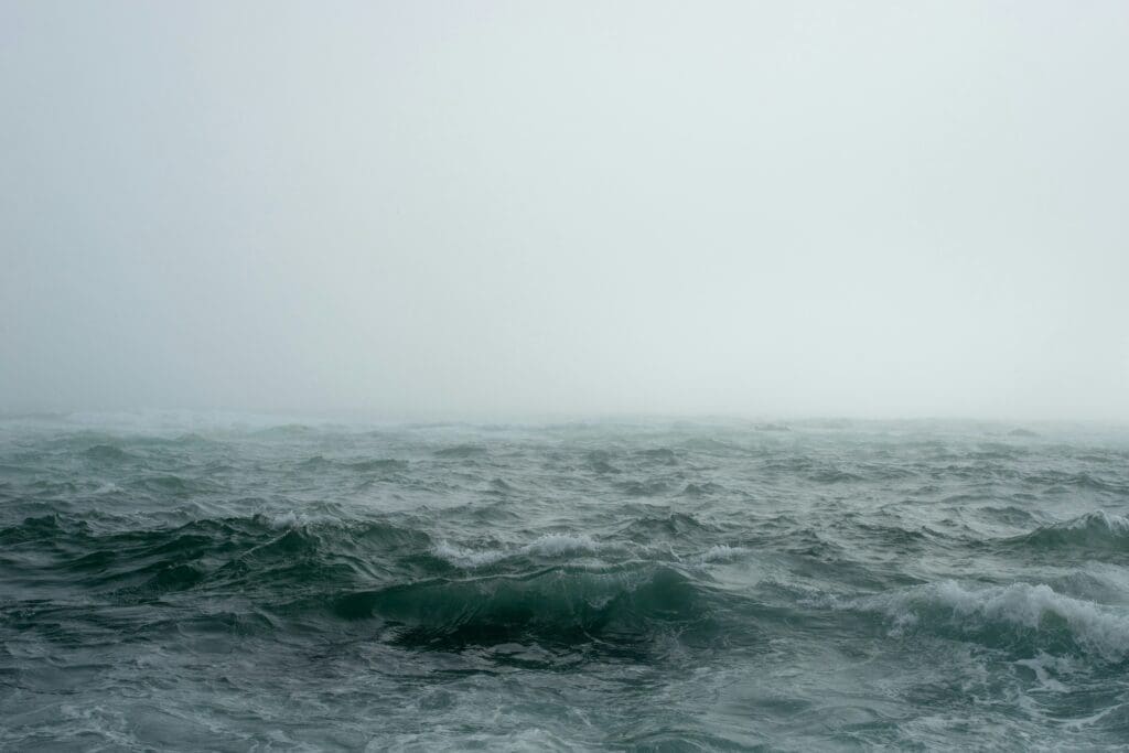 Storm at sea to show turbulence